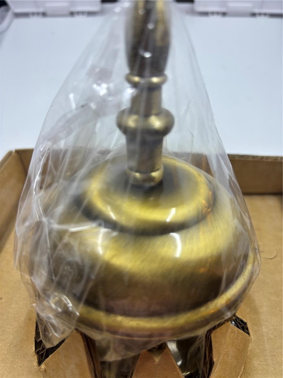 VINTAGE 21.5" BRASS BEVEL GLASS CARRIAGE LANTERN WALL MOUNT EXTERIOR PORCH LIGHT