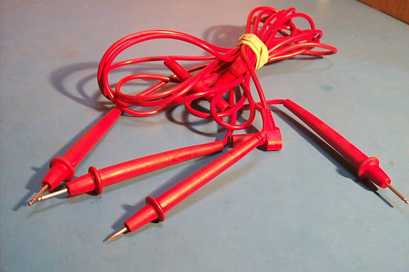 (3) Fluke 1500v  Red Probes