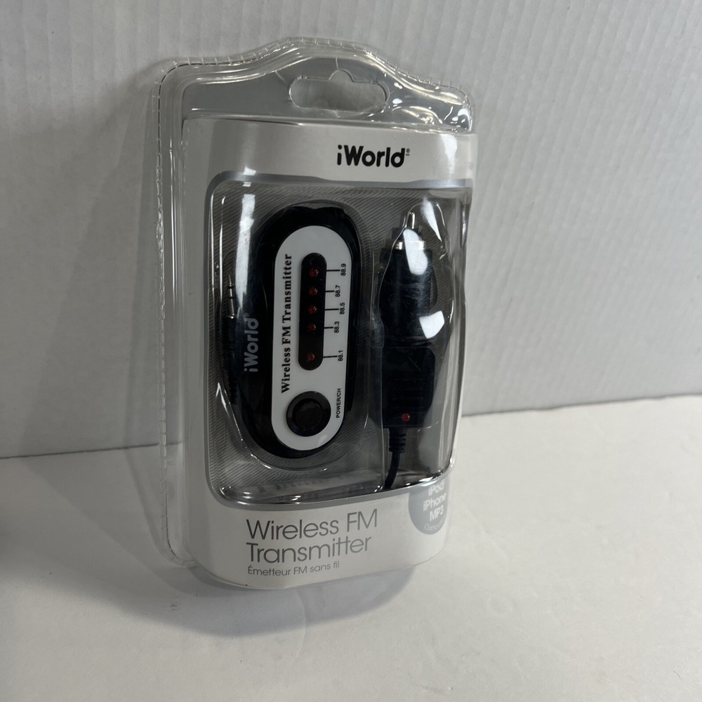NEW iWorld Wireless FM Transmitter for iPod, iPhones, MP3 players Music Casting