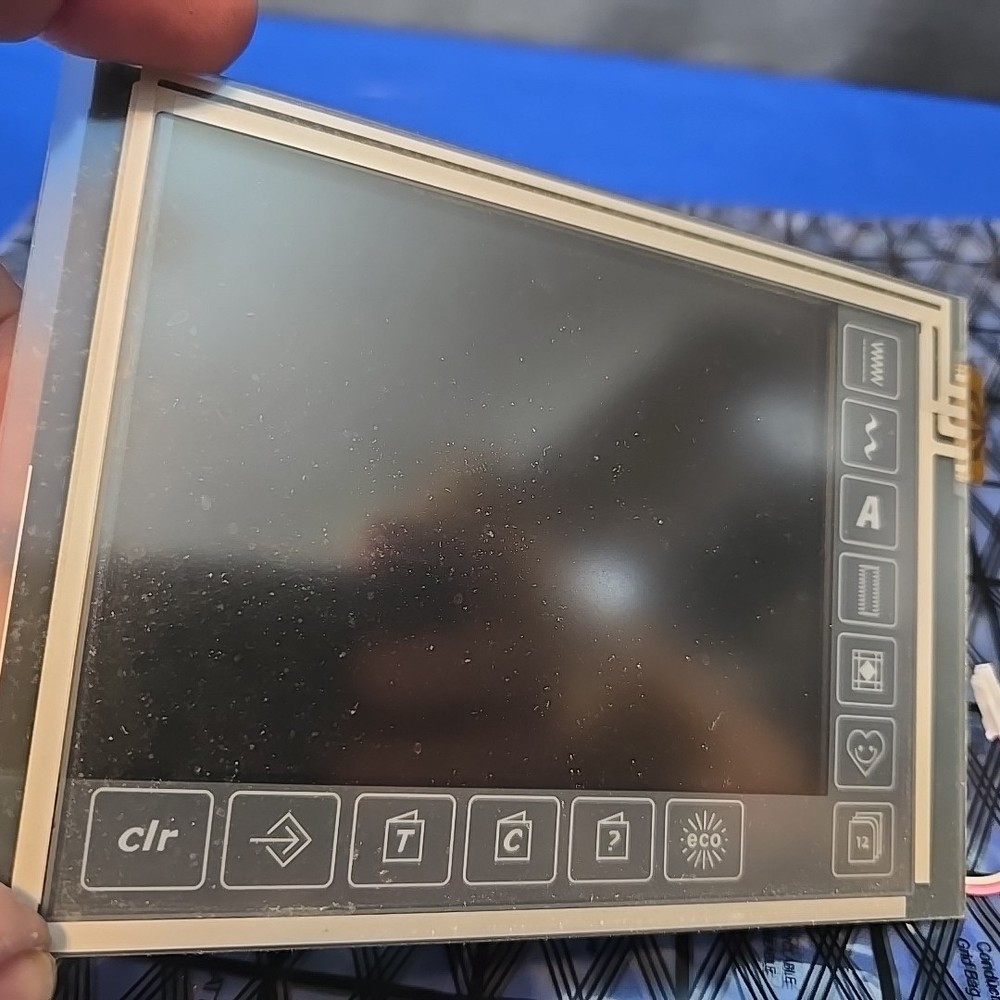 BERNINA 820 LCD DISPLAY & TOUCH SCREEN WORKING TESTED