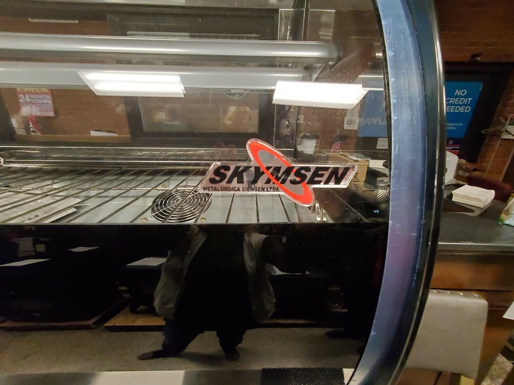 Skymsen 39" Refrigerated Countertop Display Case RDCC39