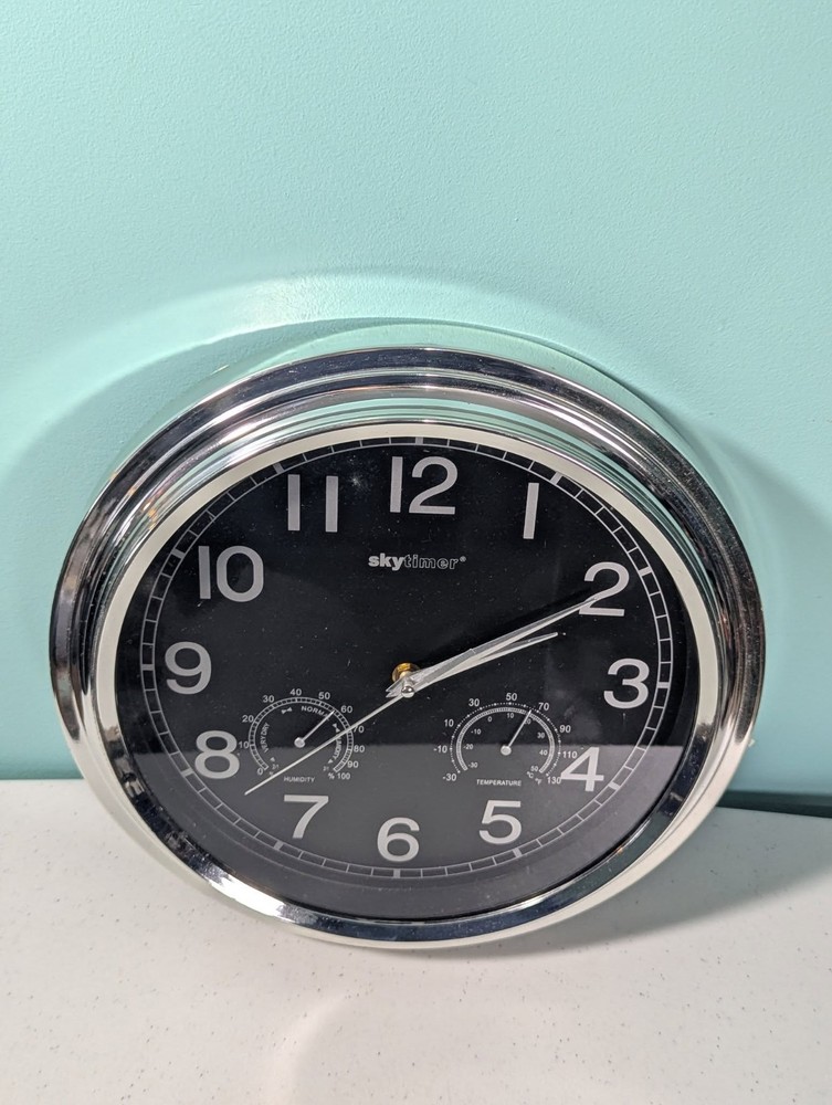Sky Timer Black & Gray Hanging Wall Clock 13" Round Tested Working