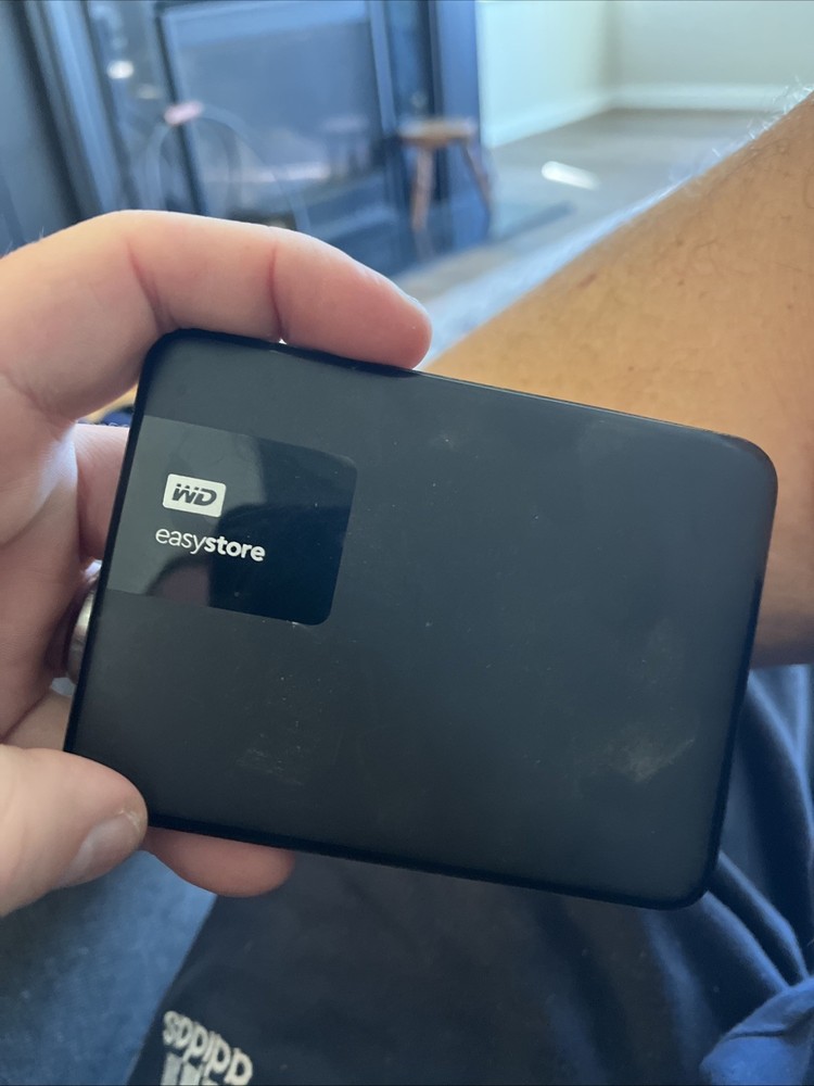 WD EASYSTORE 1TB EXTERNAL HARD