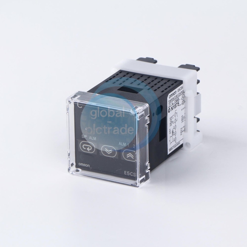 1PCS NEW OMRON temperature controller E5CSV-Q1T-500
