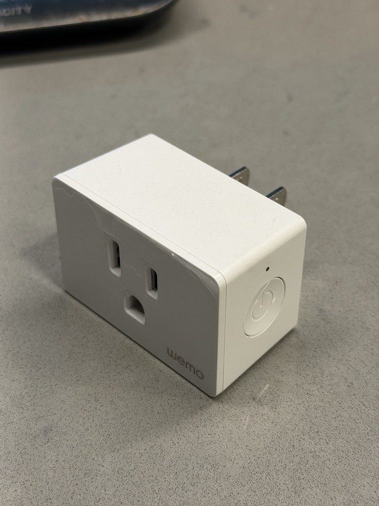 Belkin Wemo Mini WiFi Smart Plug (Model WSP080)