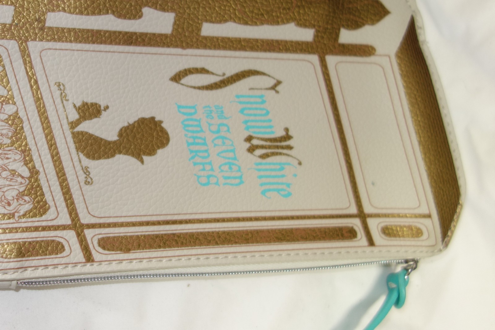 Lot of 2 Disney Snow White Besame Cosmetics Makeup Pouch 8.5” VERY NICE