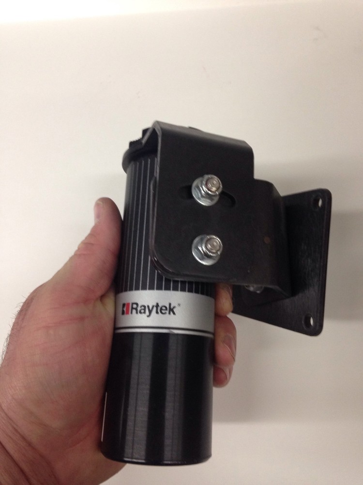 RAYTEK RAYSHLTSF TEMPERATURE SENSOR FREE SHIPPING 28008 Bracket