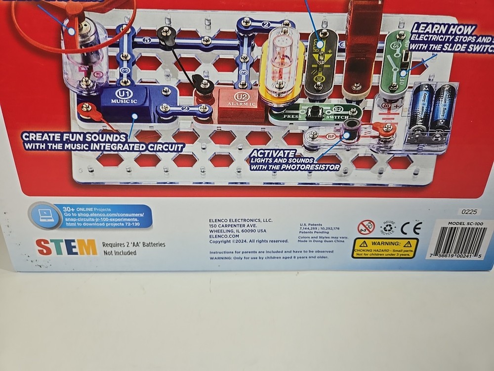 Snap Circuits SC-100 Electronics Exploration Kit, Over 100 Projects NEW Open Box