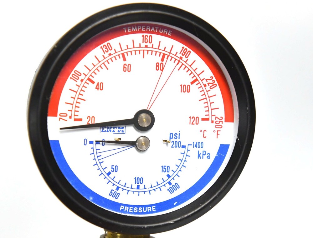 INDUSTRIAL PRESSURE GAUGE