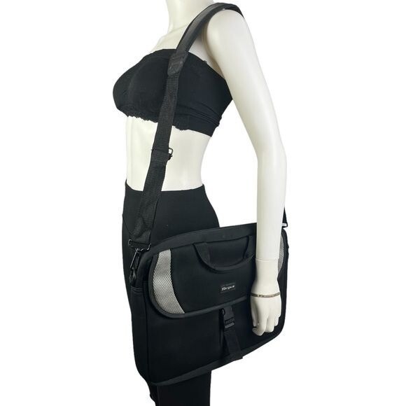 Targus Computer Bag with Shoulder Handle
