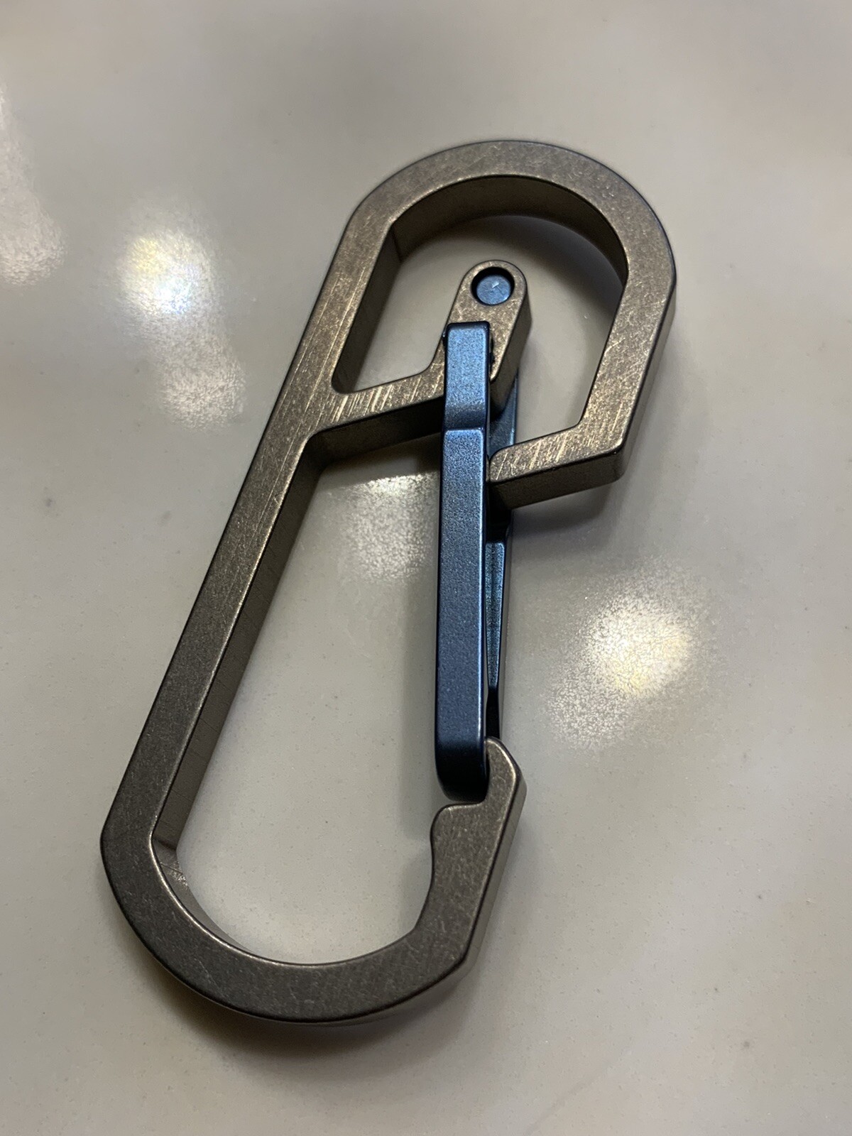 Titanium Carabiner Snap Spring Hook Clip, EDC Keychain, Key Ring, Blue Anodized