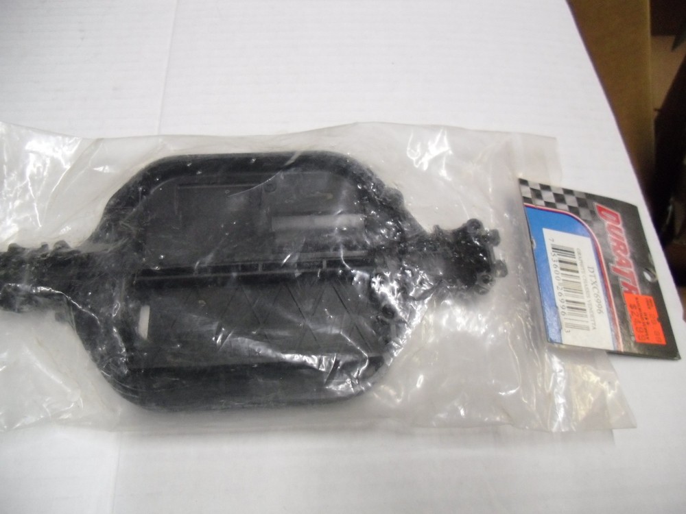 duratrax DTXC6996 graphite chassis vendetta