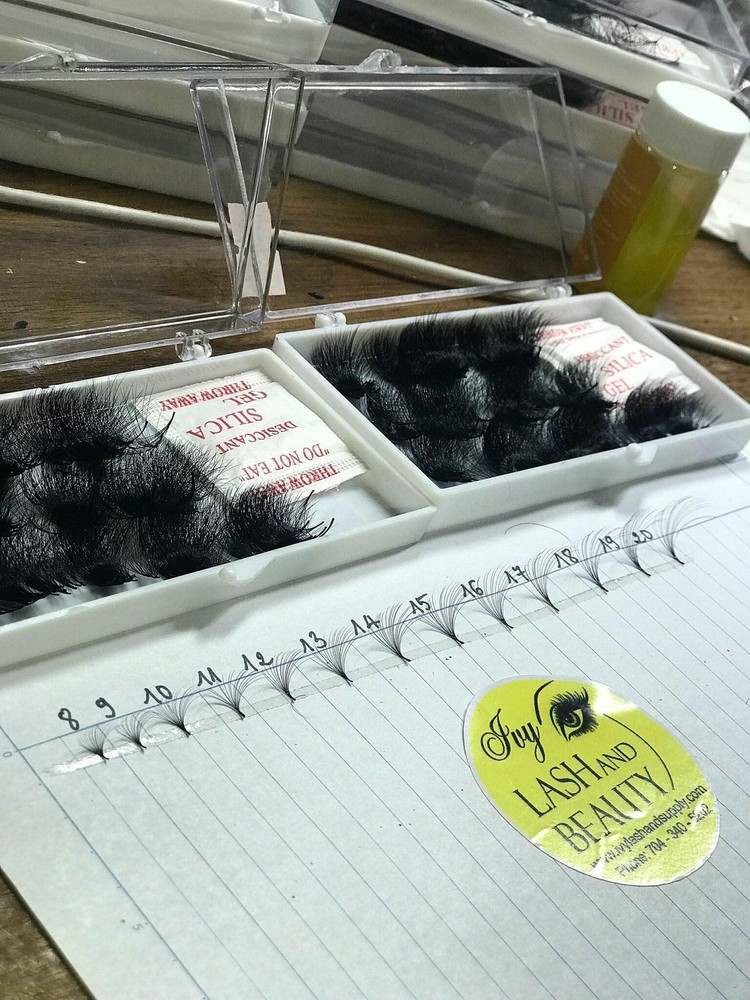 Mega Volume Handmade Fans C, D Curl