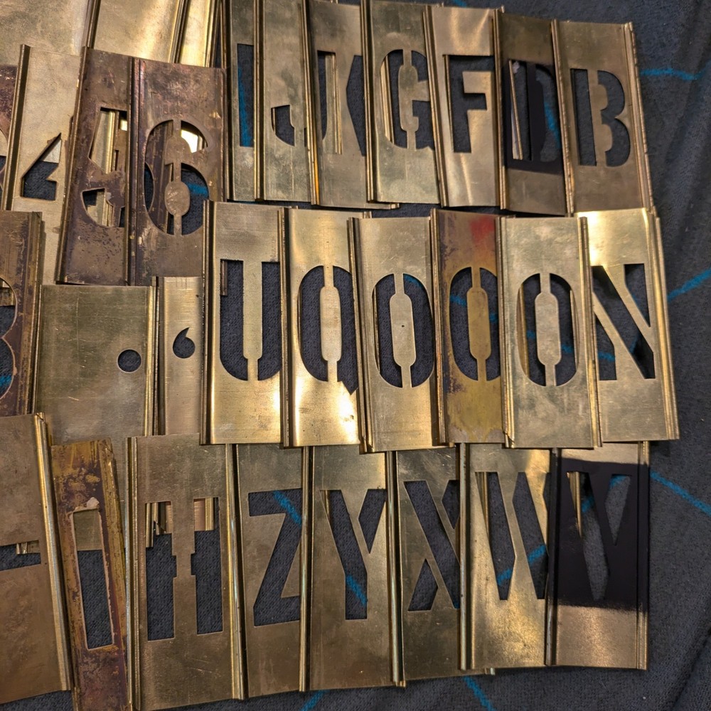 Hanson Interlocking 30 Brass Re-usable 2" Stencils #10031