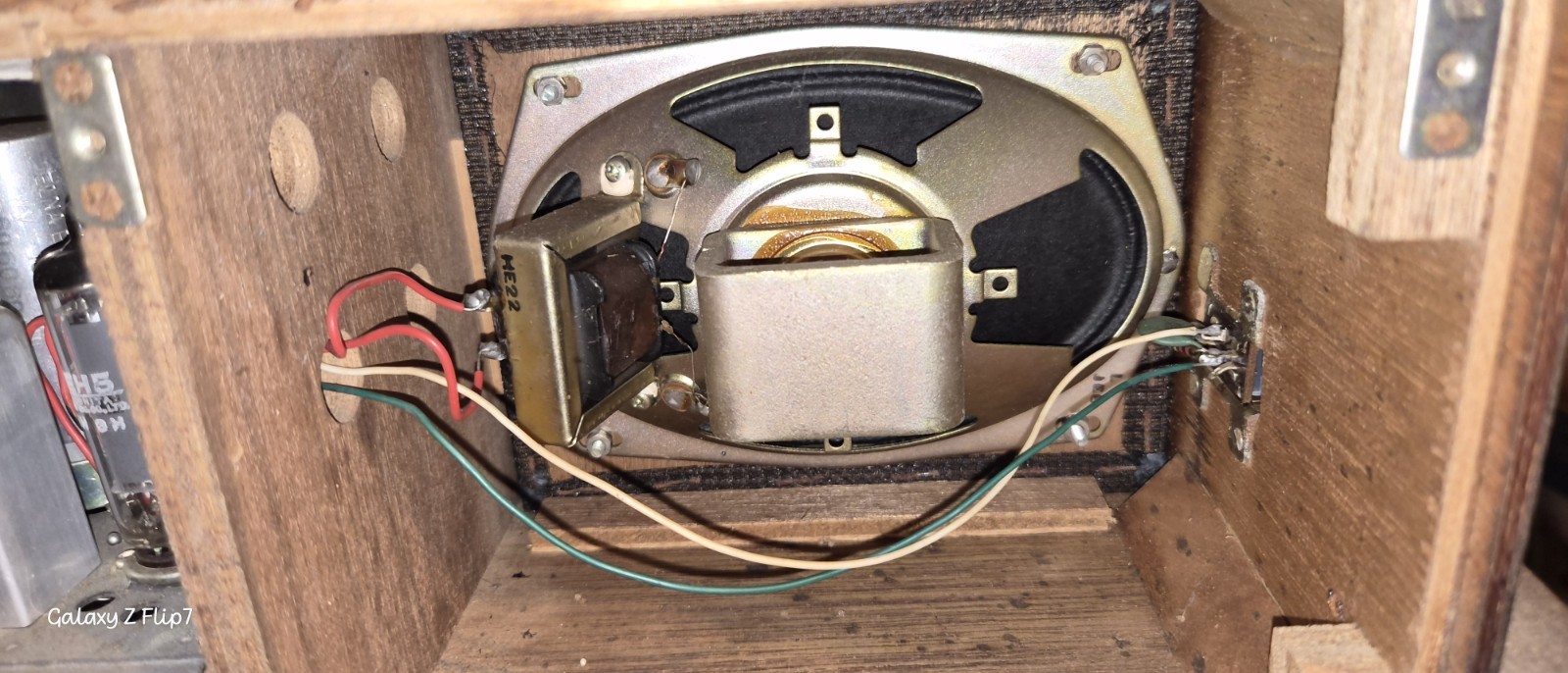 VT-2652 AM/FM Tube Radio Vintage Analog Tuning