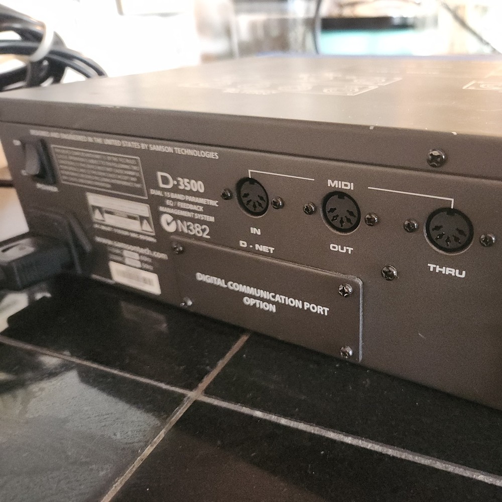 SAMSON D-3500 🌈RaRe🌈 Parametric Equalizer/feedback management system