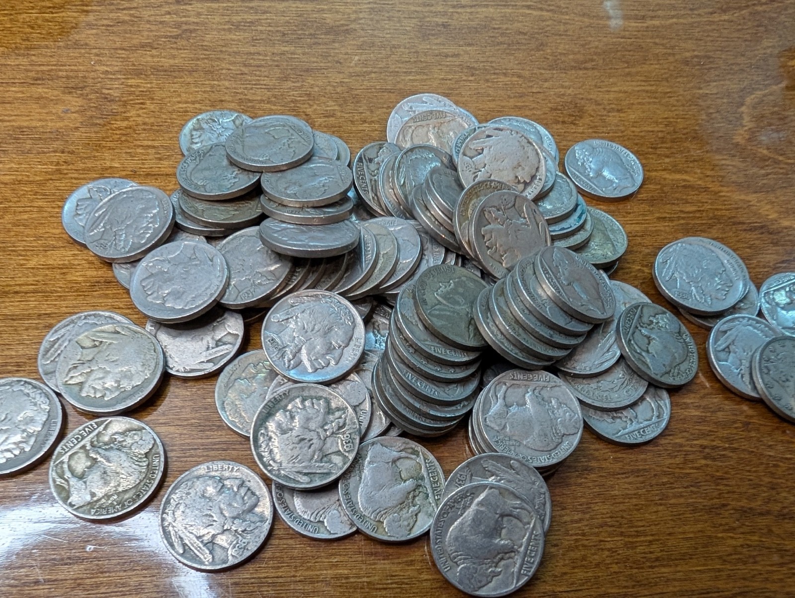 100 Buffalo Nickels - WITH DATES - Common US Nickel Coins