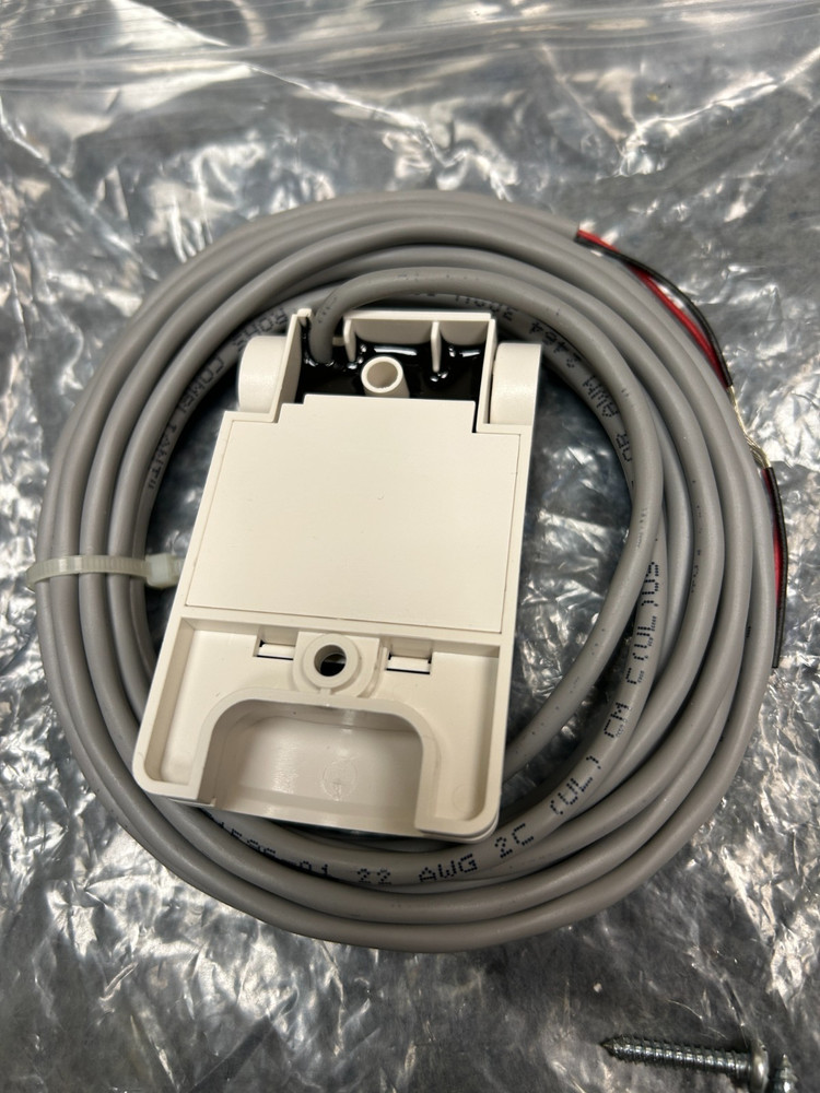 GE Security 3045-WH Sentrol Wall-Mount Panic Switch