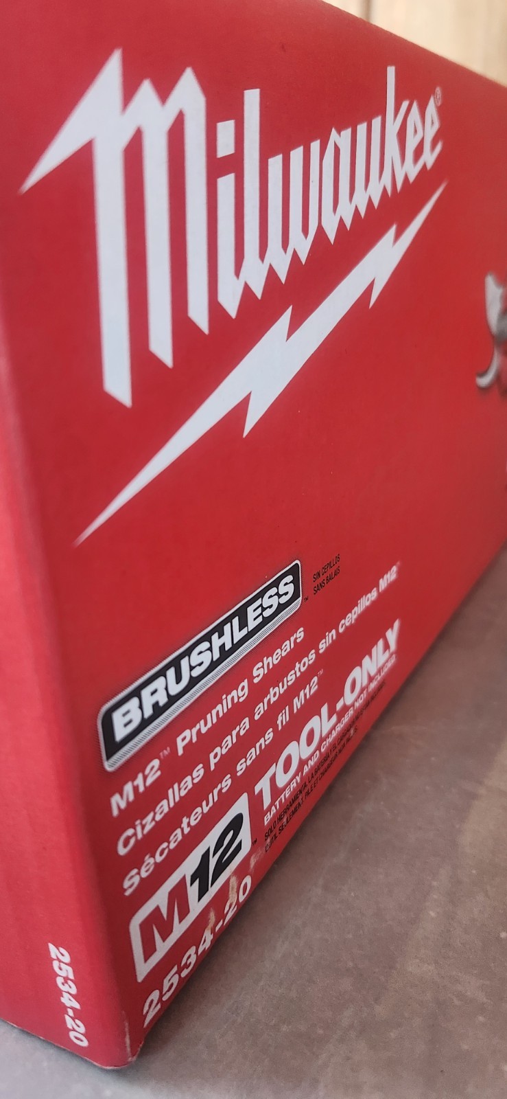 MILWAUKEE M12 12V CORDLESS BRUSHLESS PRUNER SHEARS (TOOL ONLY) BRAND NEW!