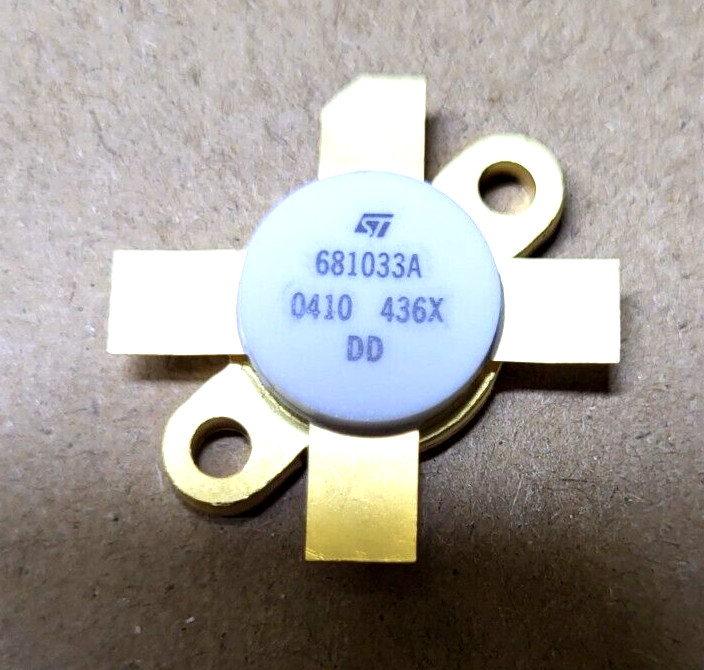 681033A RF transistor  TH430 High Frequency 50v