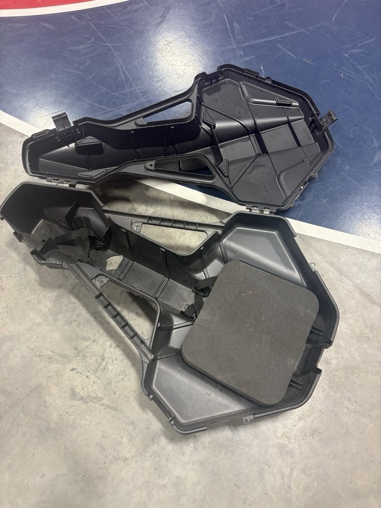 Bear X Constrictor Crossbow w/ Scope, Cocking Device & Spire Hard Case