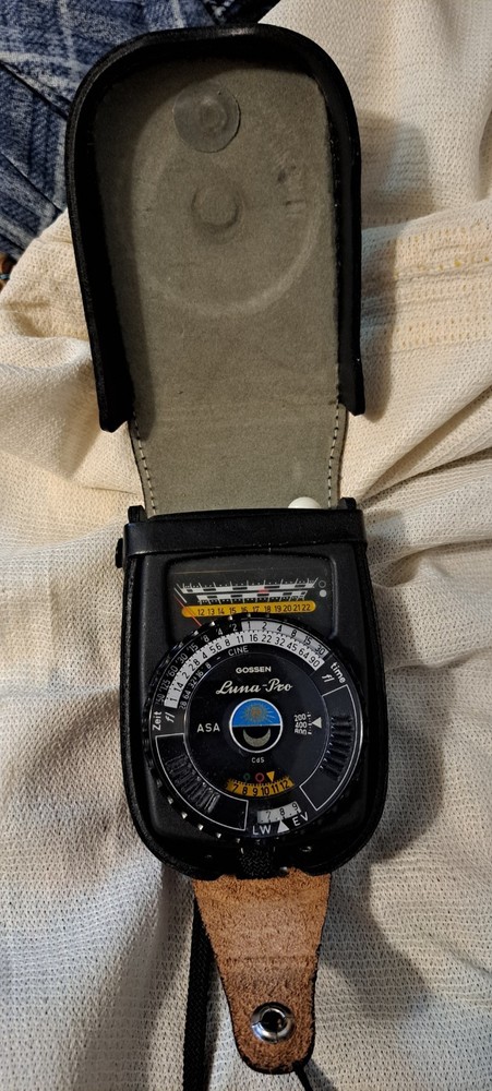 Gossen Luna-Pro Analog Light Meter CdS Sensor for Camera