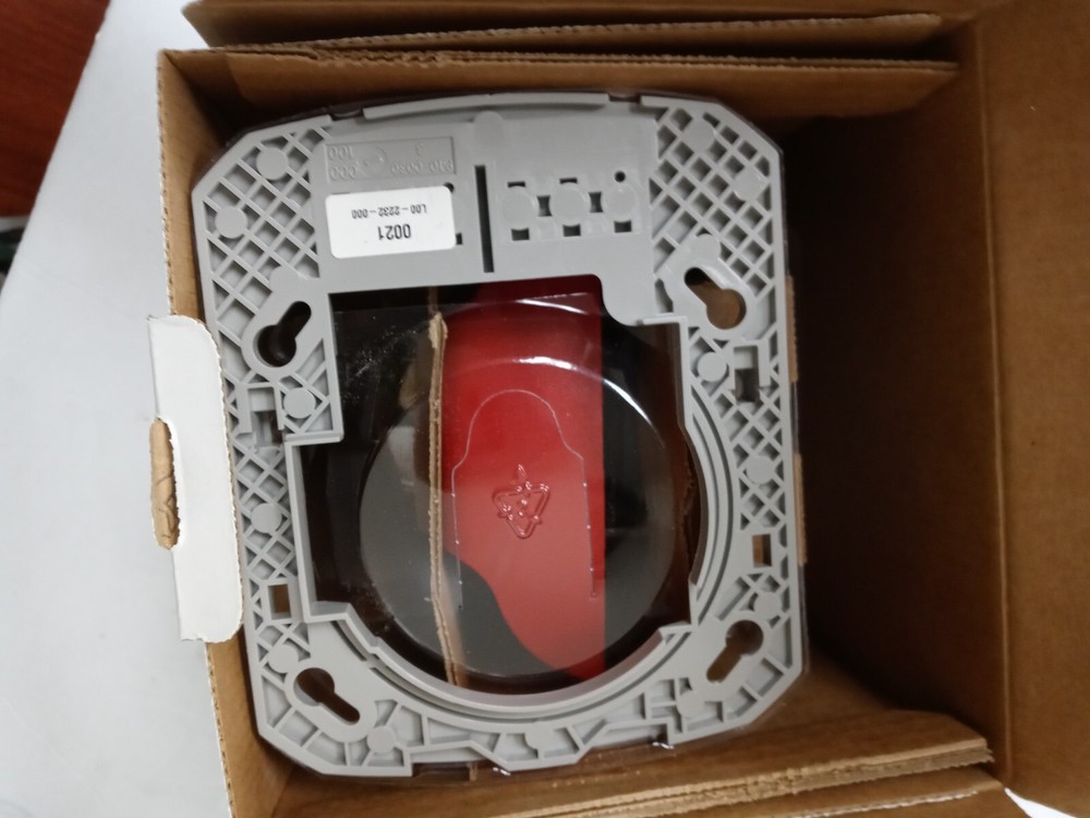 System Sensor SPSRH Wall Mount Speaker/Strobe