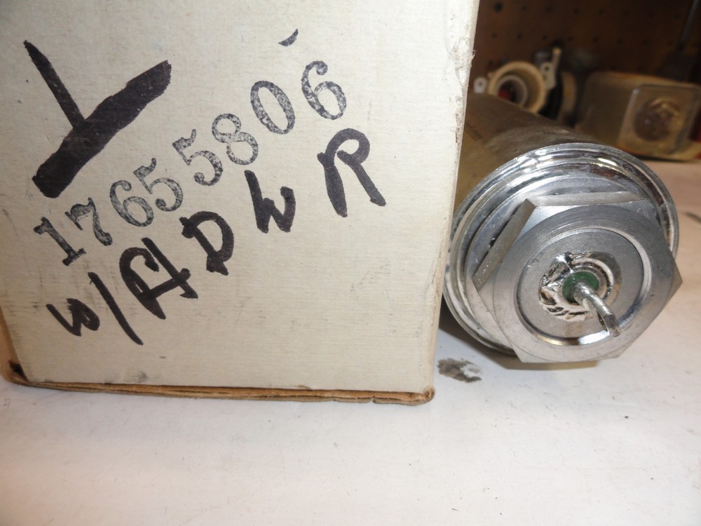 Radio Frequency Interference Electronic Filter p/n SE100-1285 New