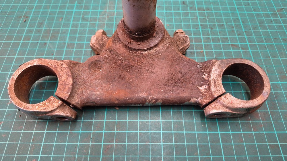 BSA Bottom Yoke - used