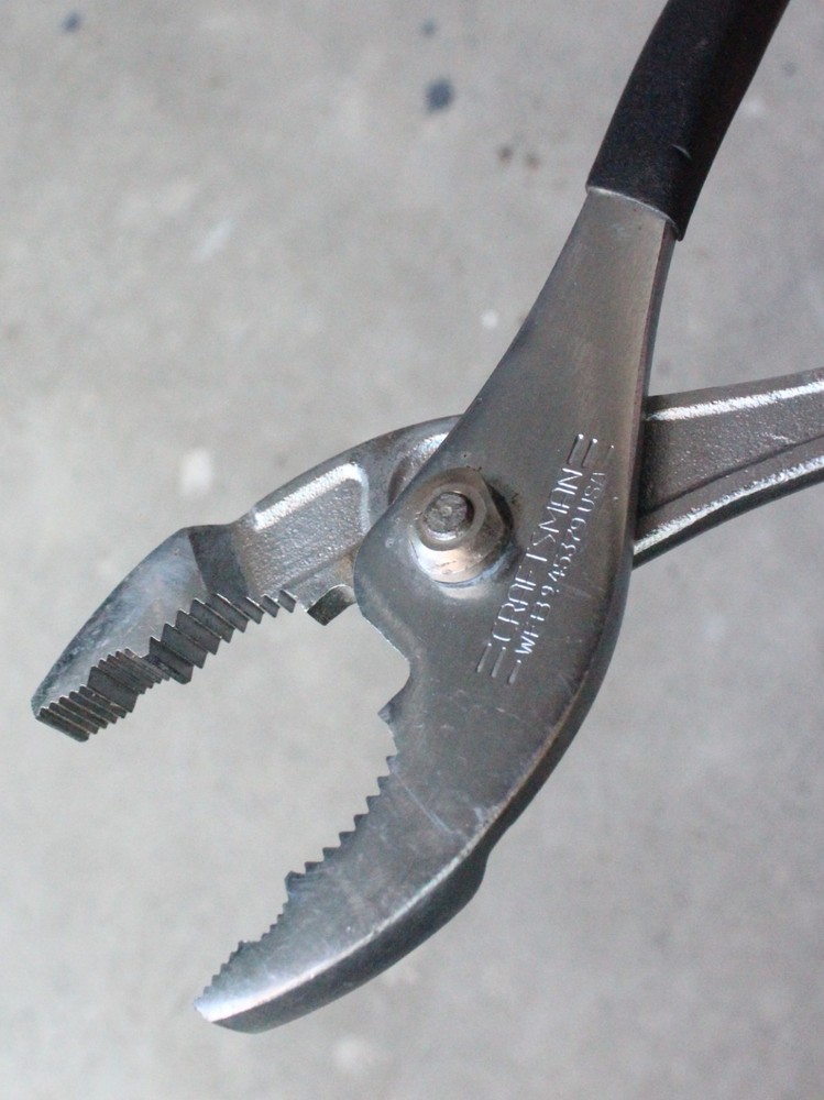 Locking Pliers + needlenose mixed brand 6pc