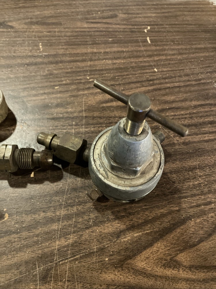 Miles single stage acetylene regulator(2)
