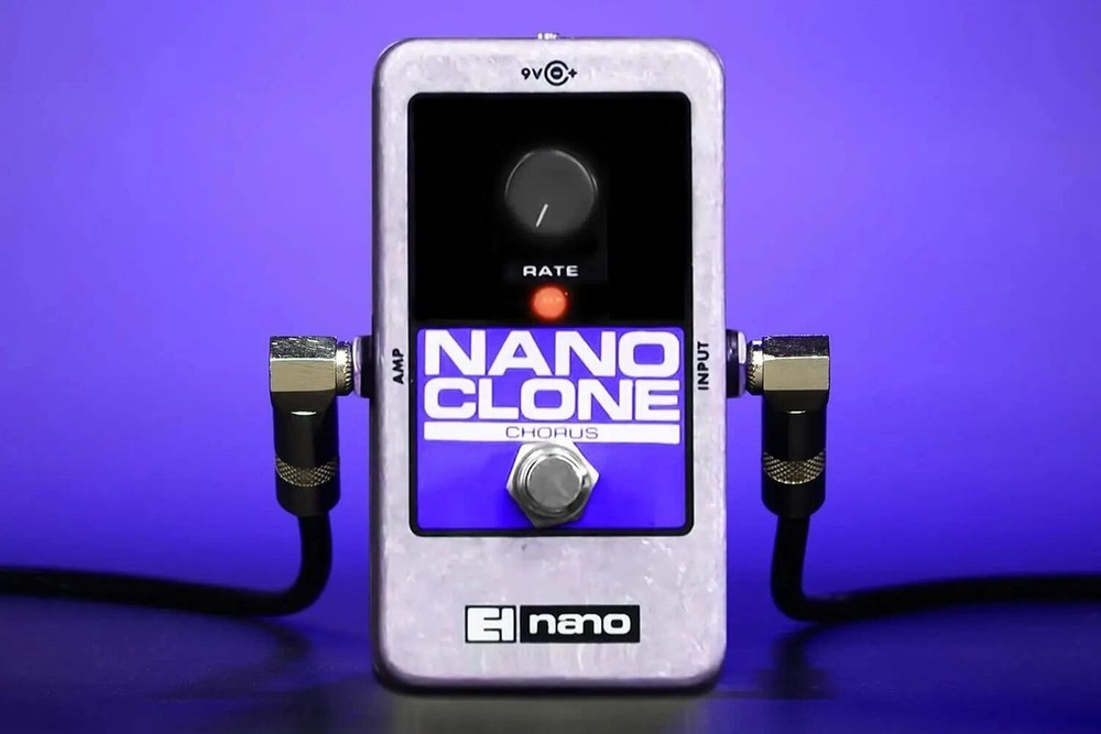 Electro-Harmonix Nano Clone Chorus.
