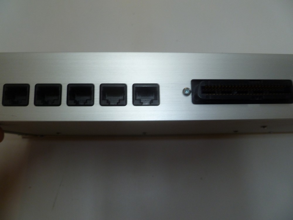Truway Wireless 93102U GPS Locked Multi PL Filter & Distribution Panel
