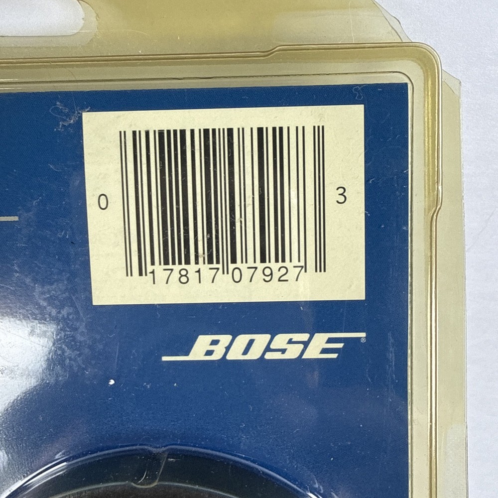 Bose UB-1 Speaker Wall/Ceiling Mount Kit - NEW - Damaged Packaging NOS