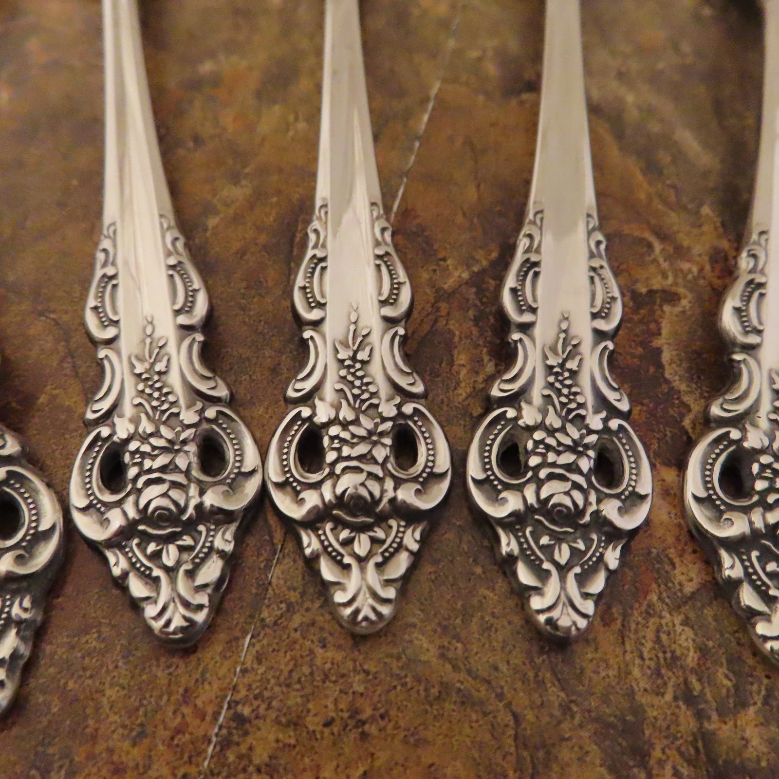 Oneida Cherbourg Set of 6 Teaspoons Spoons Community Stainless Flatware Lot B