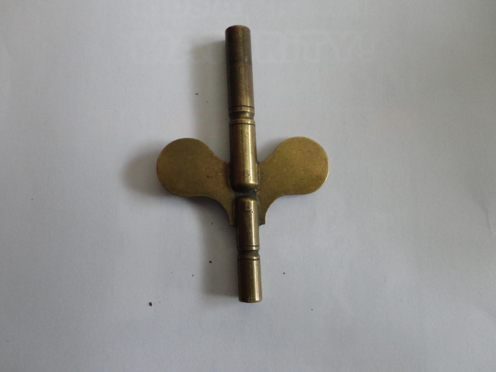 Seth Thomas Key for "Eclipse"  Brass Clock Key Double Ended - #5 and #4 Ends