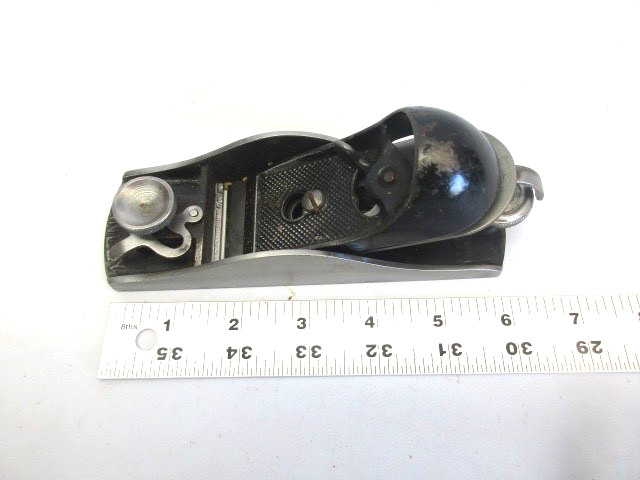 Stanley Adjustable Throat Block Plane. Possibly it is a # 9-1/2