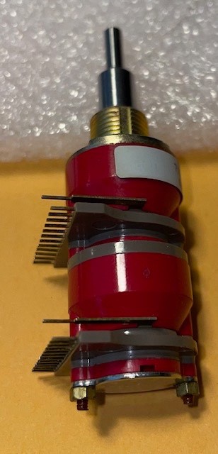 Grayhill CONCENTRIC Rotary Switch - 2 Deck / 1 Pole 12 Pos per deck with Knobs