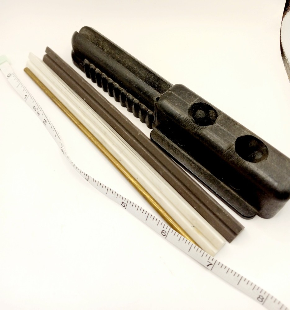 Spyderco Tri-Angle Ceramic Sharpening Kit Ceramic System Model 203M. READ Note