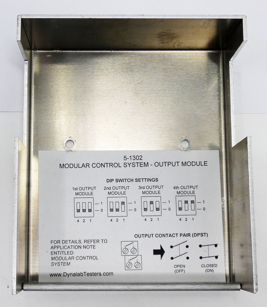 Dynalab Test Systems 5-1302 Modular Control System - Output Module -used-