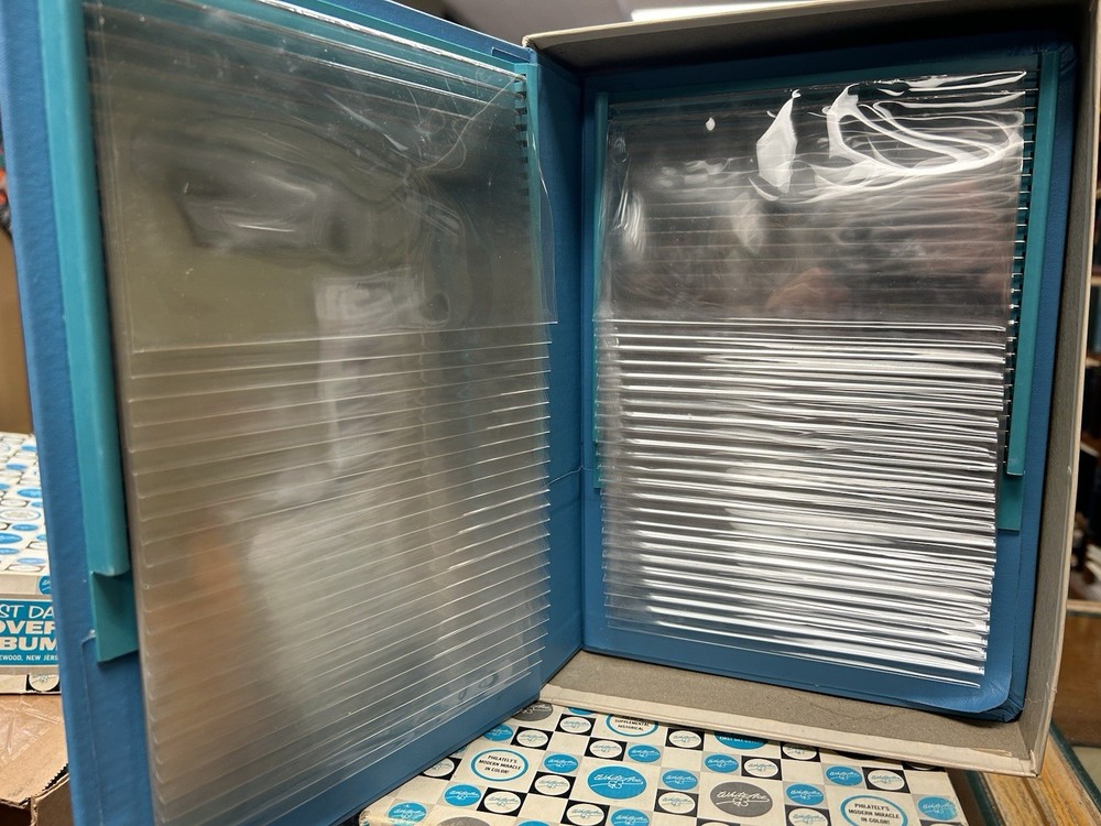 1 White Ace FDC albums for First Day Cover NOS or gently used in box blue UN NOS