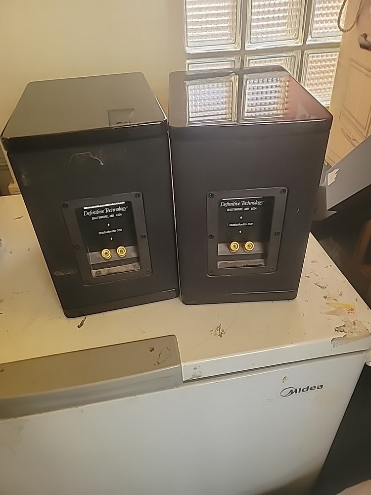 Definitive Technology 350 StudioMonitor Speakers