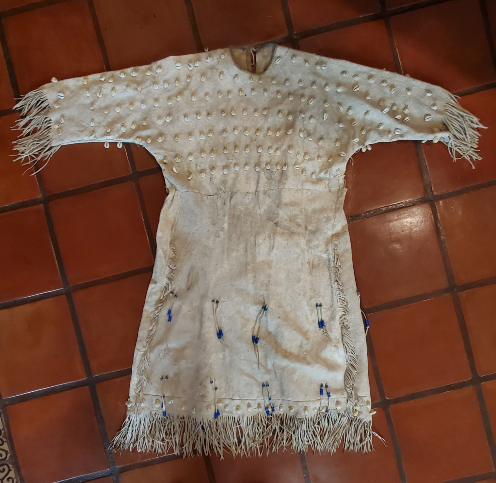 Antique OLD Native American plains Indian womans dress hide 19th c.