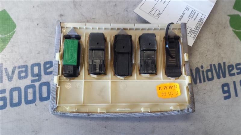 525I 2004 Electrical, Misc 8136699