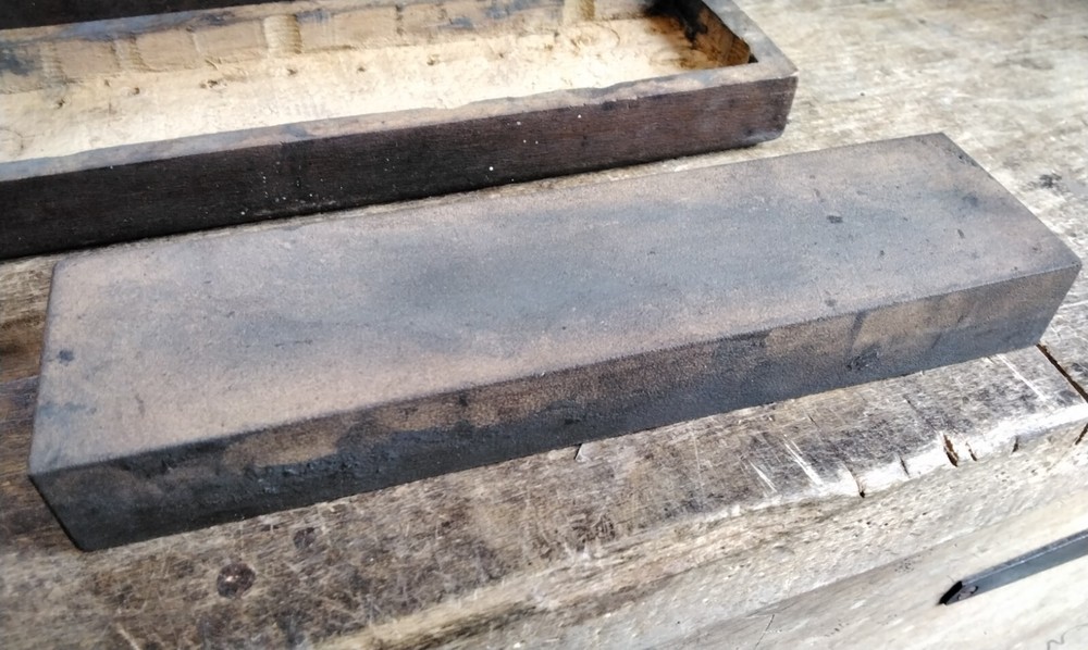 INDIA No0 MEDIUM OILSTONE