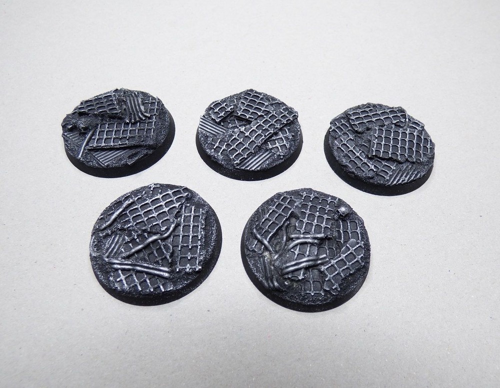 40mm ROUND RESIN BASES - RUSTY GRATES - WARHAMMER 40K
