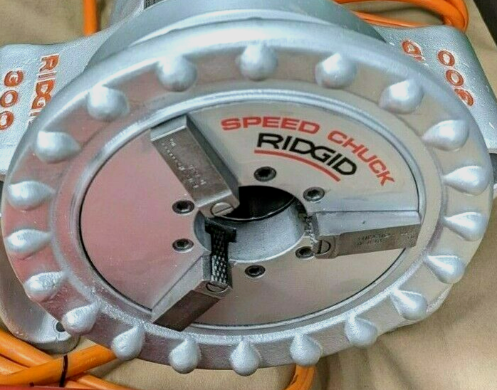 RIDGID 300 PIPE THREADING MACHINE WITH FOOT SWITCH **REFURBISHED**