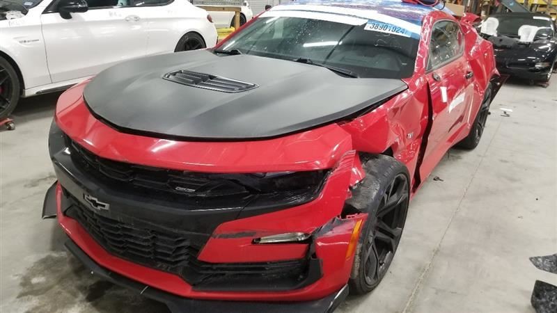 19 CHEVY CAMARO FRONT VIEW WINDSHIELD MOUNTED CAMERA 84570779