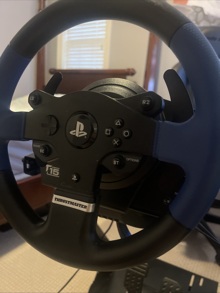Thrustmaster T150 Force Feedback Racing Wheel (PC,PS4)