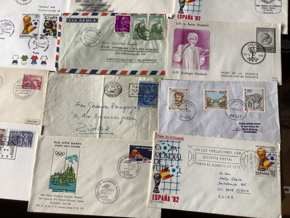 World interesting covers 20 items Ref A1956